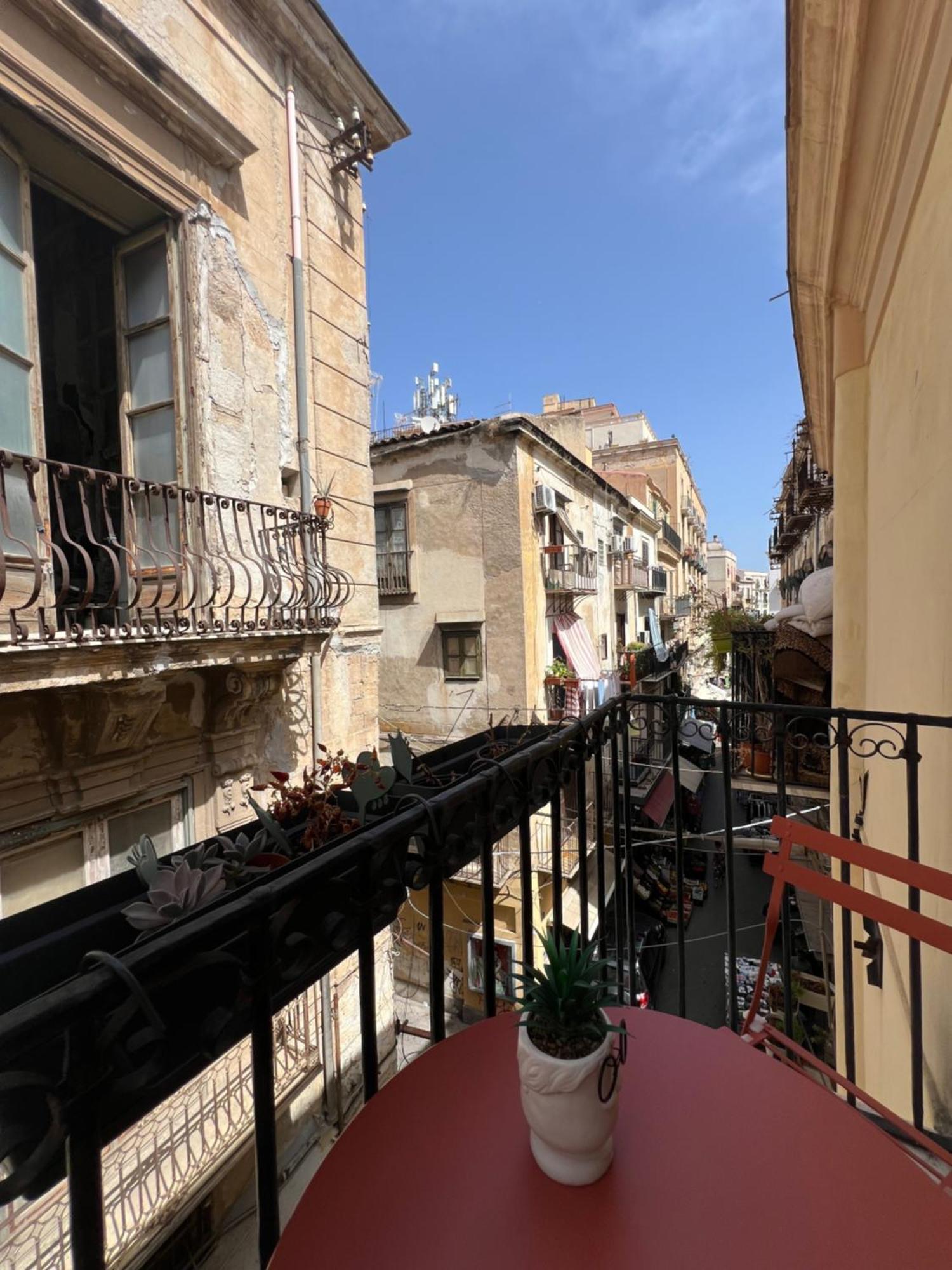 Greta'S Apartment Discesa Delle Capre Palermo Exterior foto